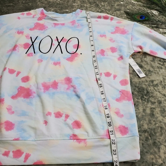 Rae Dunn XOXO Sweatshirt - Picture 4 of 6